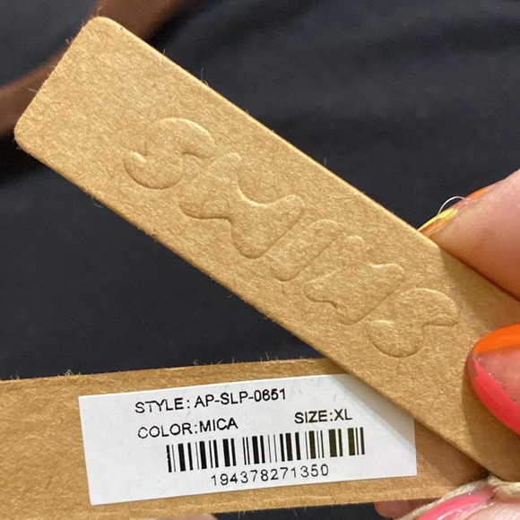 Skims Fit Everybody Slip Dress - Picture 5 of 5